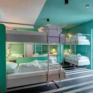 3* Hotel Meininger Gare Du Midi