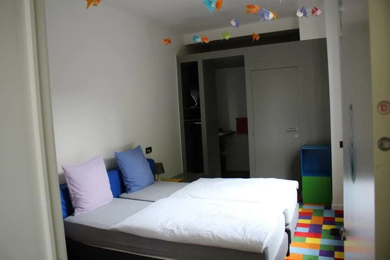 Funkey Hotel Schaerbeek Belgio