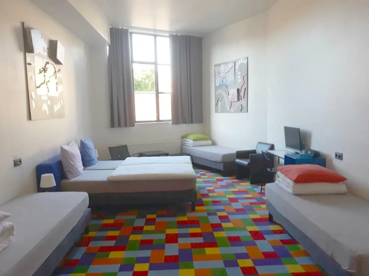 **  Funkey Hotel Schaerbeek Belgio